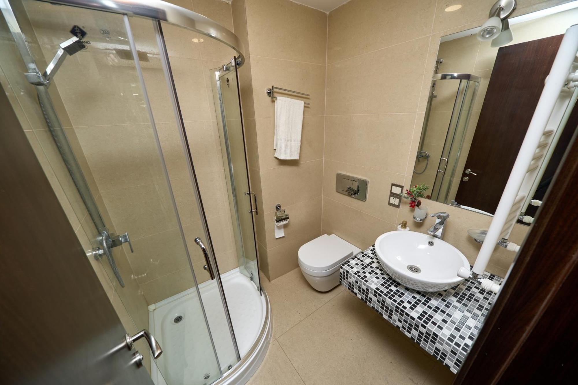 Panorama Apartments New กูเดาริ ภายนอก รูปภาพ